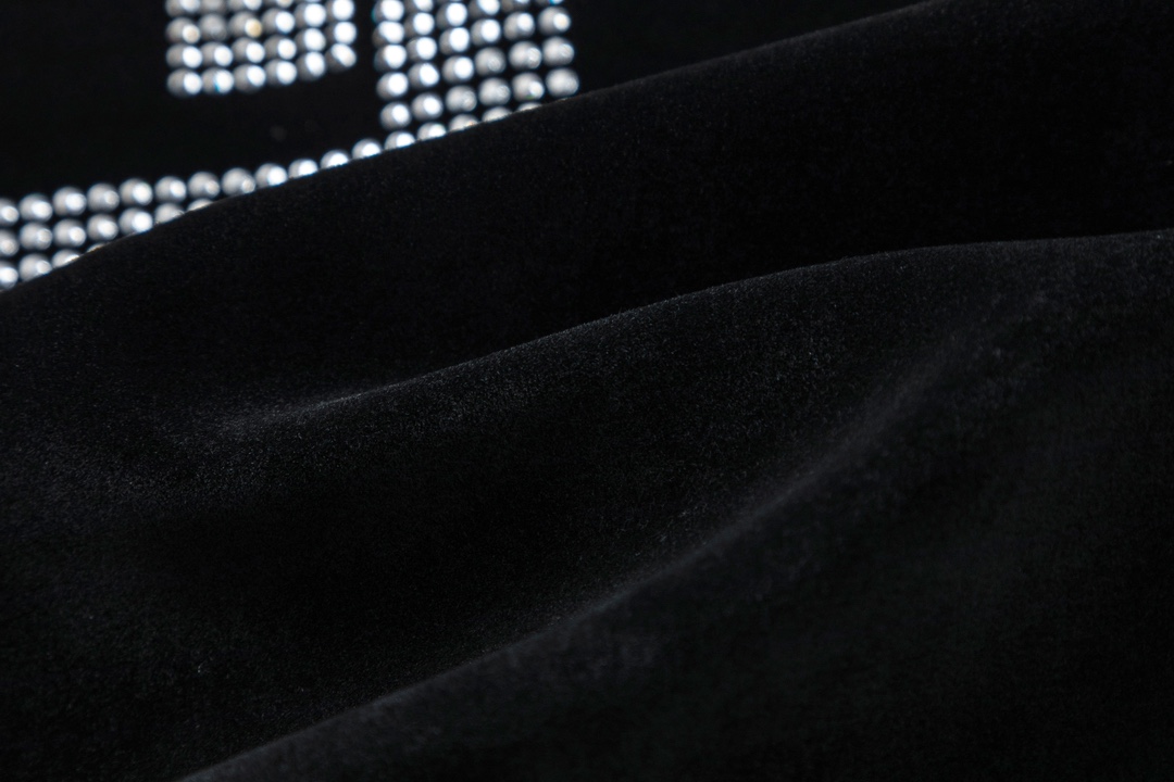 【BALENCIAGA  公式旗艦店】バレンシアガ   野球着 ジャケット着 好評に付き再入荷！241028