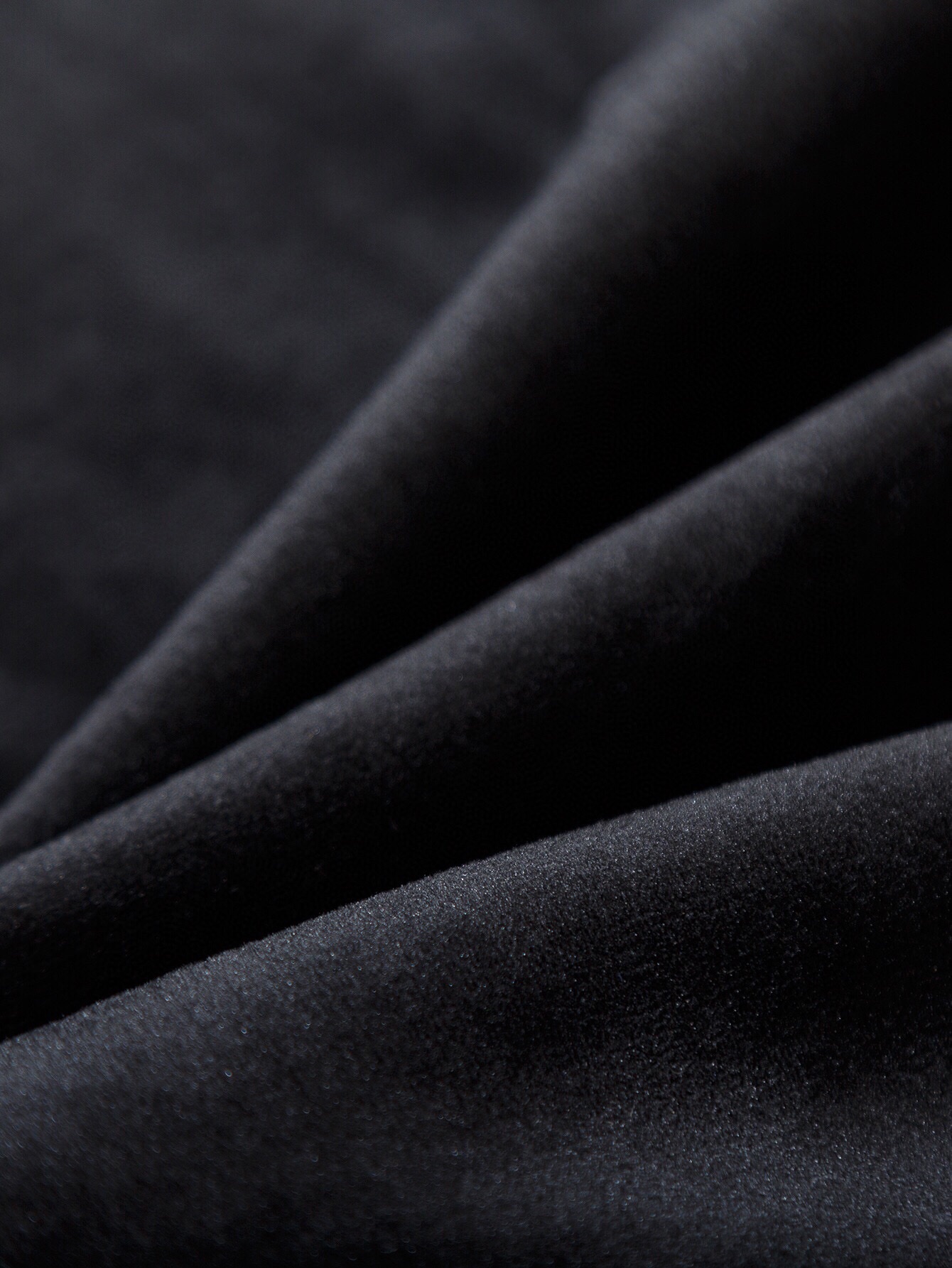 【DIOR   公式旗艦店】パーカー  コート ディオール  好評に付き再入荷！ 241031