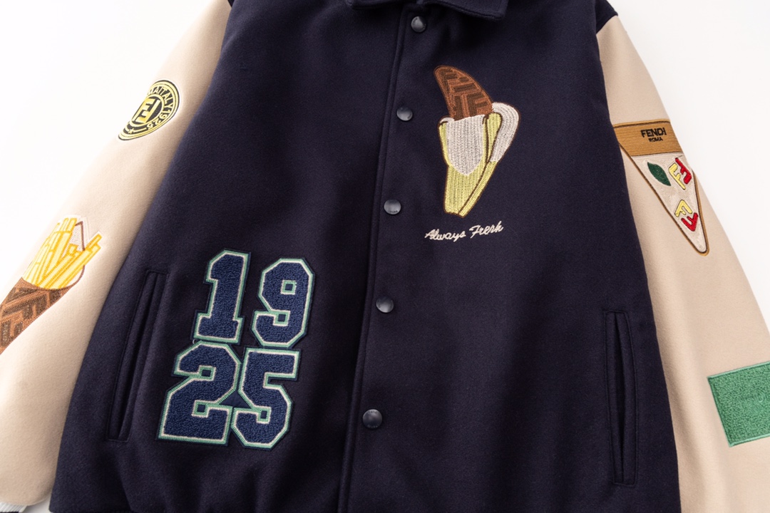 【FENDI  公式旗艦店】フェンディ   ジャケット着 好評に付き再入荷！241028