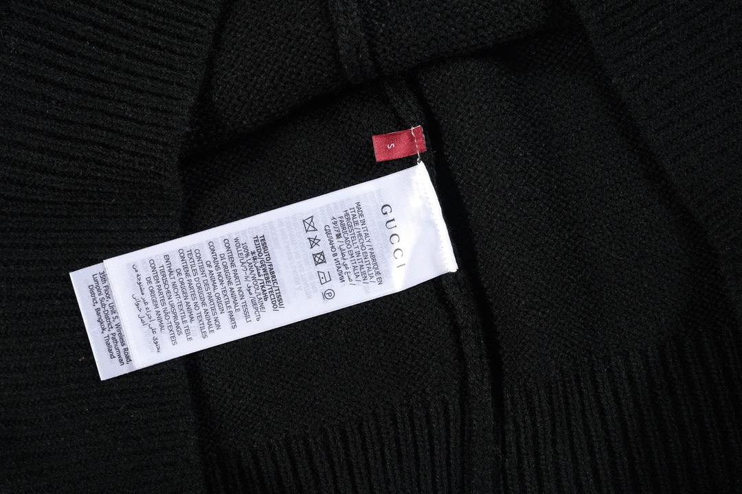 【GUCCI  公式旗艦店】グッチ  セーター好評に付き再入荷！ 241029