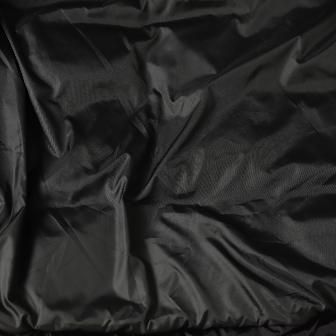 【MONCLER 公式旗艦店】モンクレール  ダウンジャケット好評に付き再入荷！ 241113