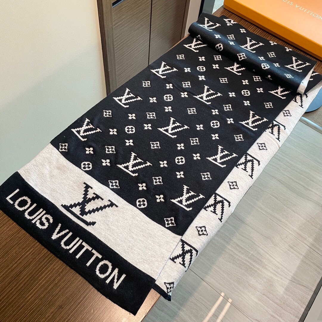 【LV LOUIS VUITTON ルイ·ヴィトン】 スカーフ 30*180cm  241107