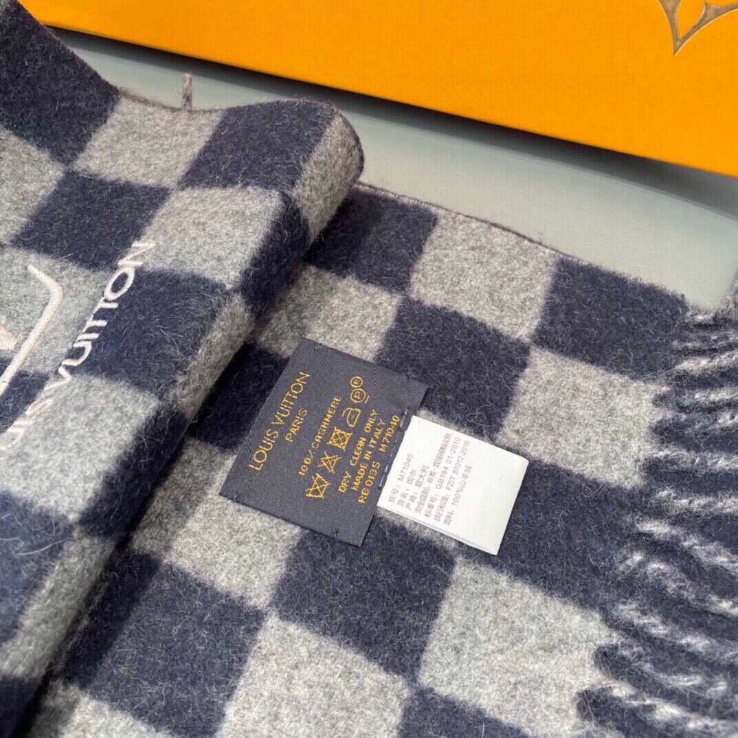 【LV LOUIS VUITTON ルイ·ヴィトン】 スカーフ 32*180cm  241107