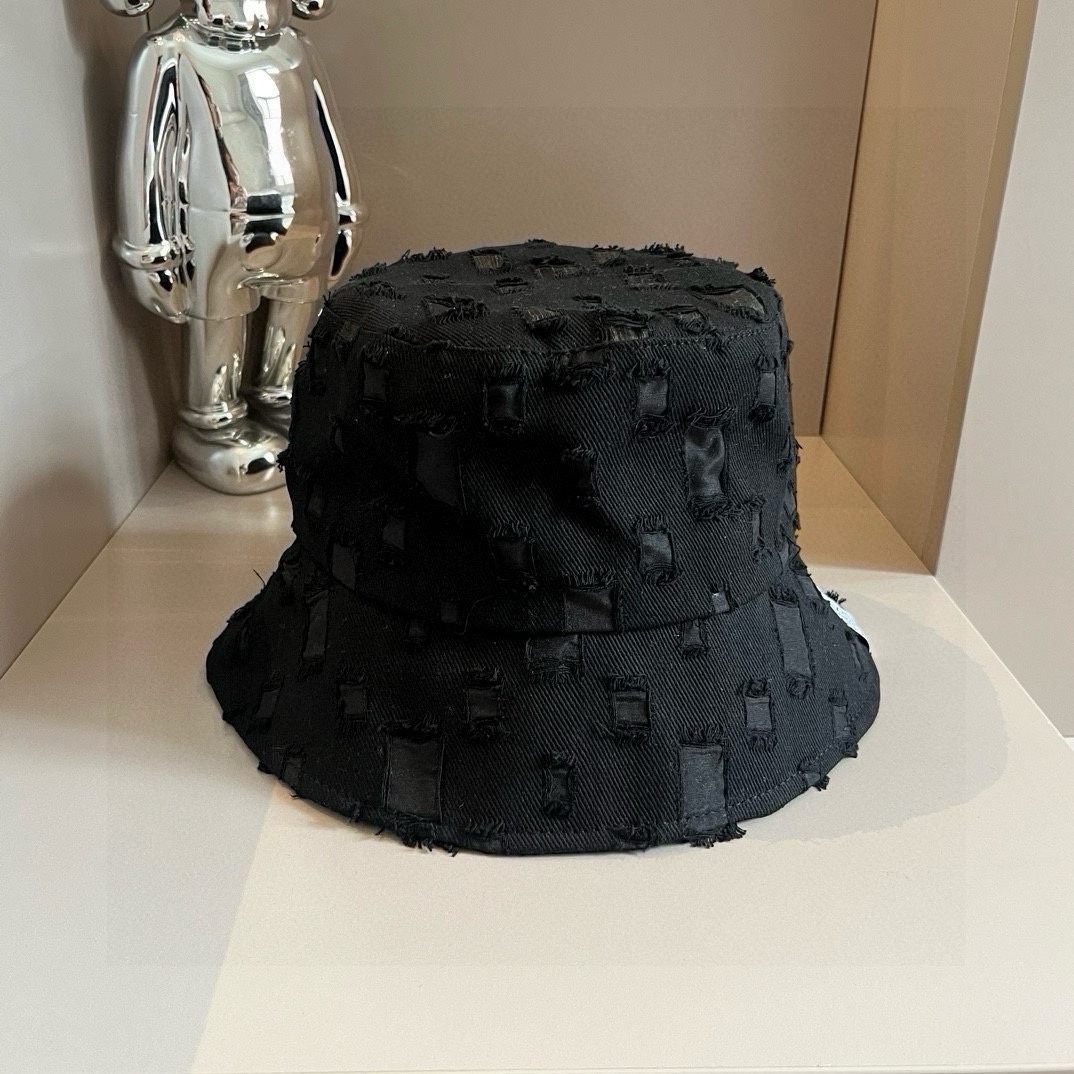 LOEWE(ロエベ )フィッシャーマンズハット 241126