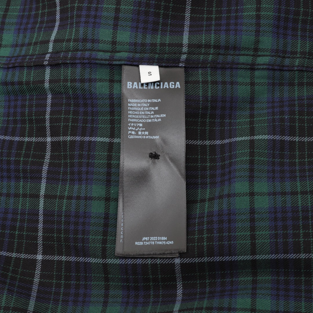 【BALENCIAGA 公式旗艦店】バレンシアガ  シャツ ご好評に付き再入荷  241119