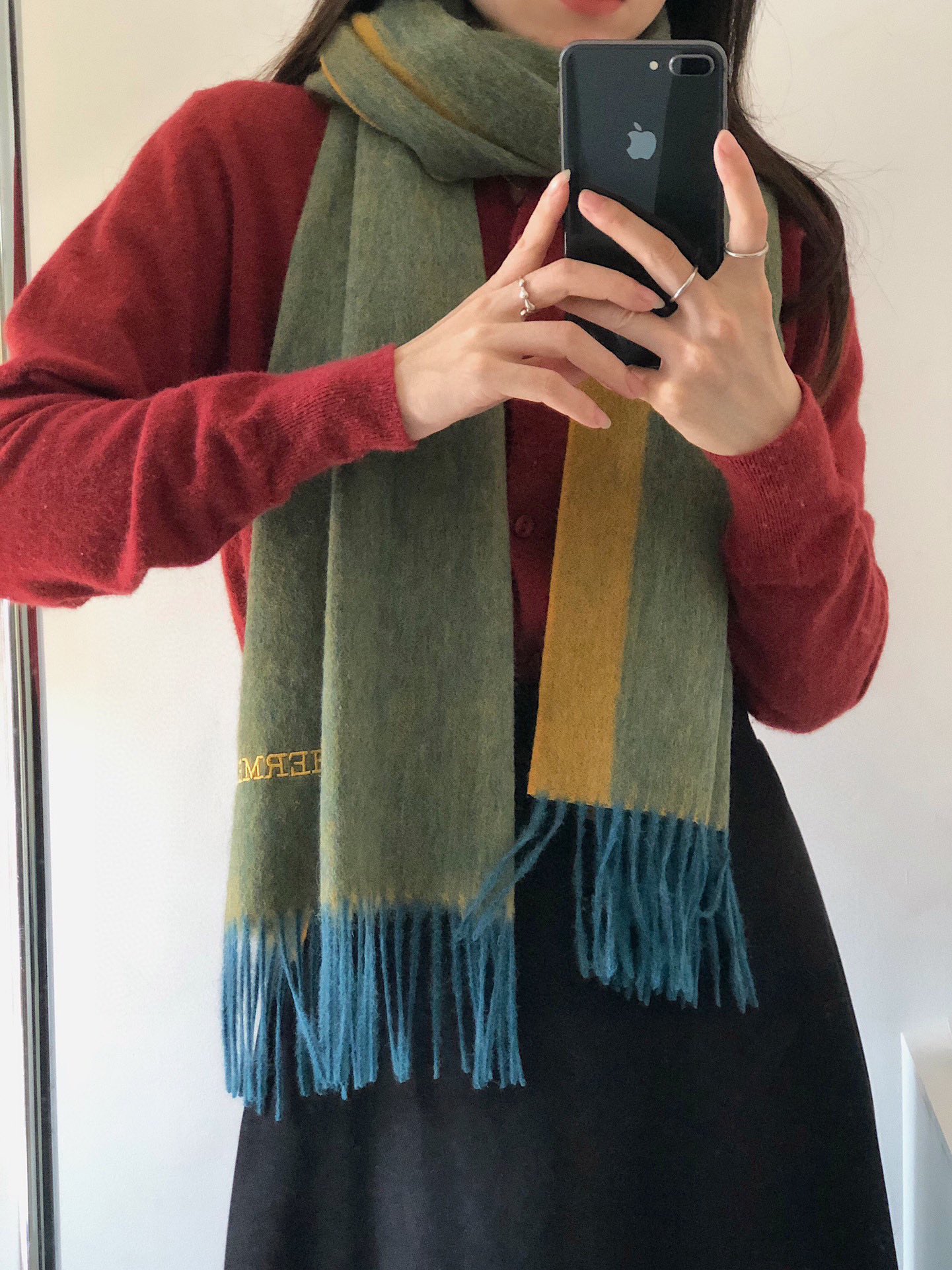 【HERMES エルメス 】スカーフ   35*190CM  241109