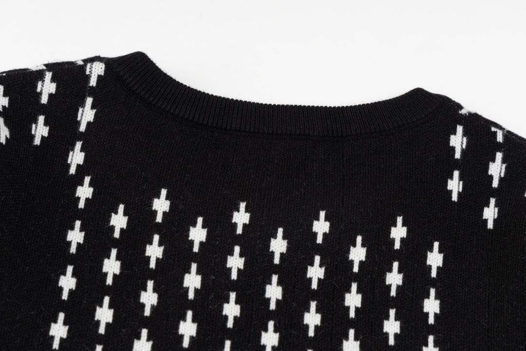 LV【LOUIS VUITTON 公式旗艦店】ルイヴィトン  セーター好評に付き再入荷！241115