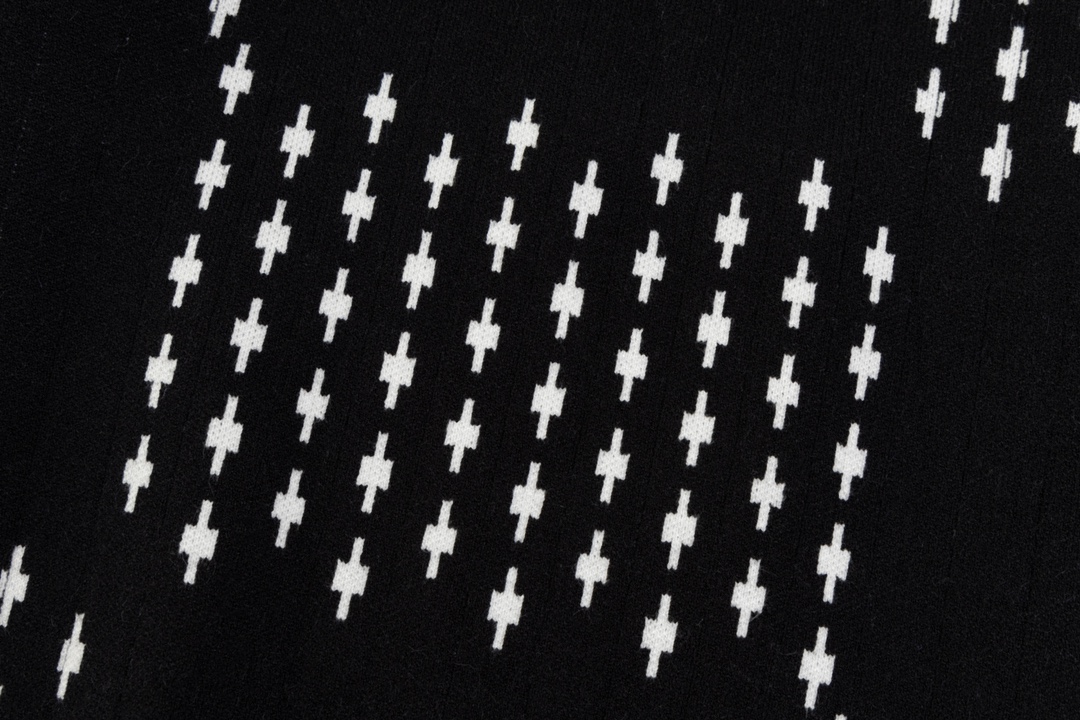 LV【LOUIS VUITTON 公式旗艦店】ルイヴィトン  セーター好評に付き再入荷！241115