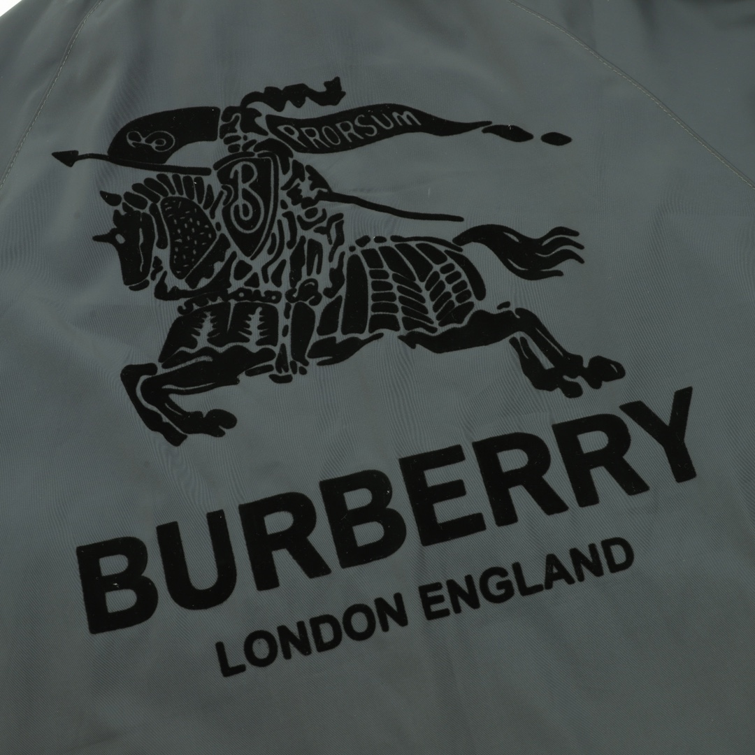 【BURBERRY  公式旗艦店】バーバリー   ジャケット着 好評に付き再入荷！241112