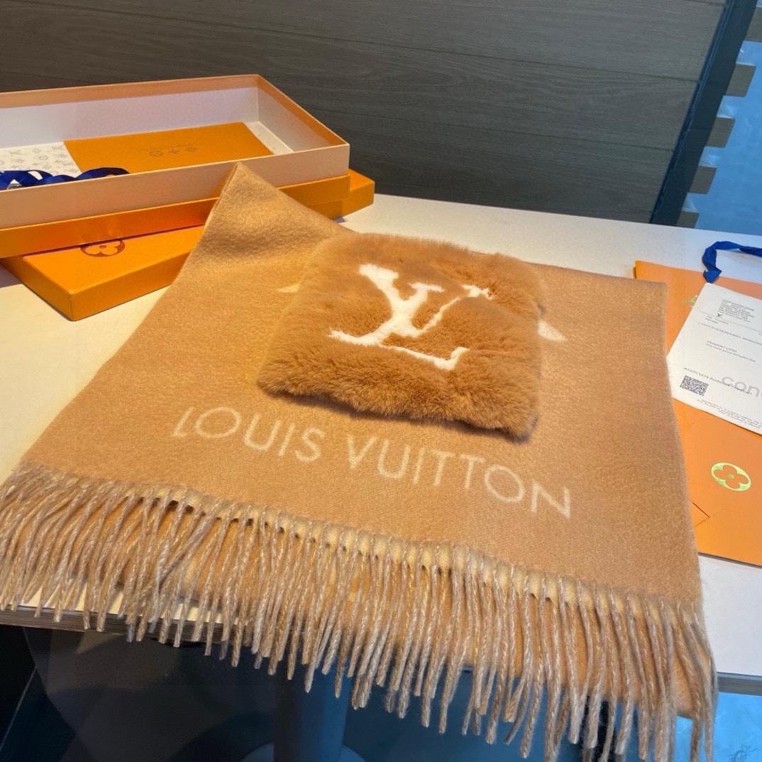 【LV LOUIS VUITTON ルイ·ヴィトン】 スカーフ 190*46cm  241107