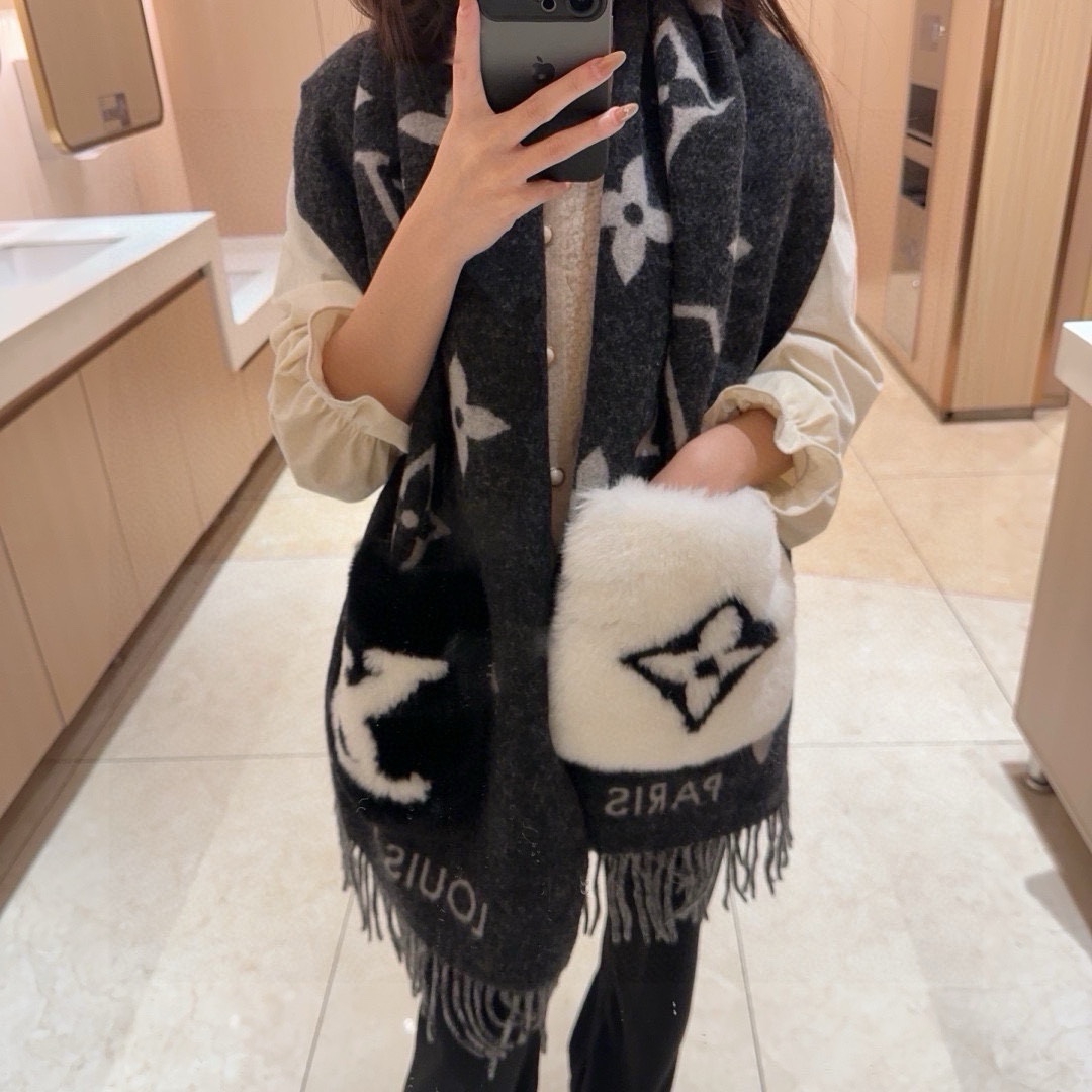 【LV LOUIS VUITTON ルイ·ヴィトン】 スカーフ 190*46cm  241107