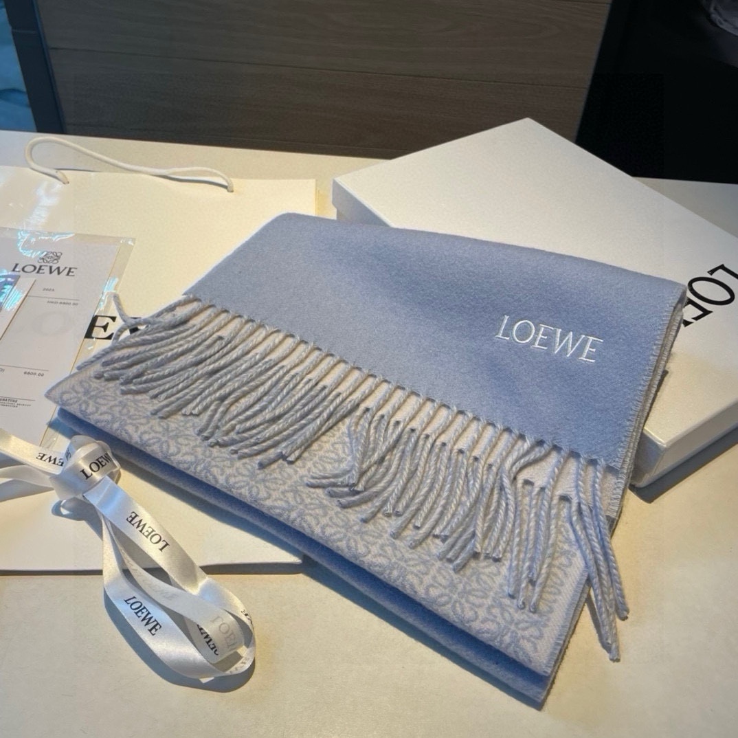 【LOEWE ロエベ】スカーフ 180*30CM   241109