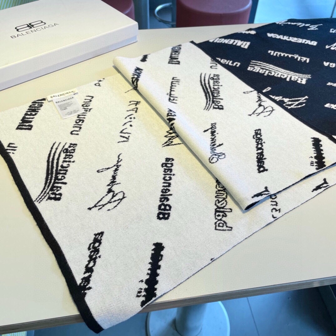 【BALENCIAGA   バレンシアガ】スカーフ32*180CM  241109