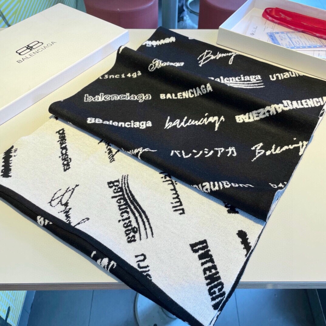 【BALENCIAGA   バレンシアガ】スカーフ32*180CM  241109