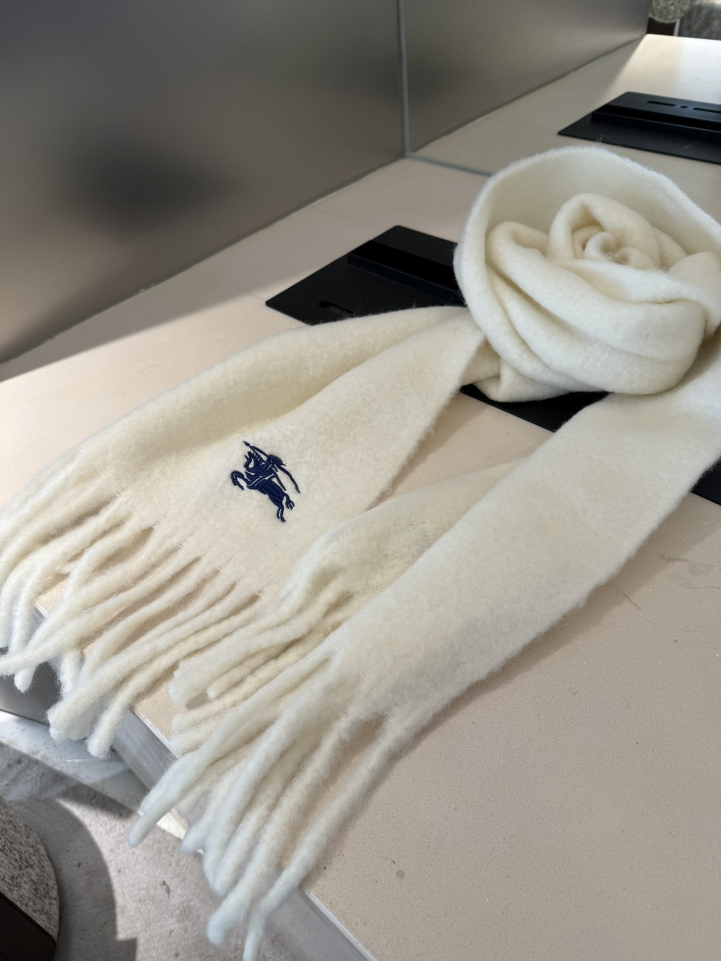 【BURBERRY  バーバリー】スカーフ23*185CM  241108