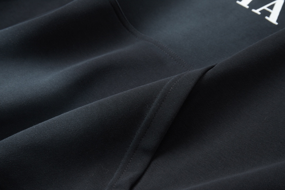 【BALENCIAGA 公式旗艦店】バレンシアガ パーカー スウェット ご好評に付き再入荷！241120