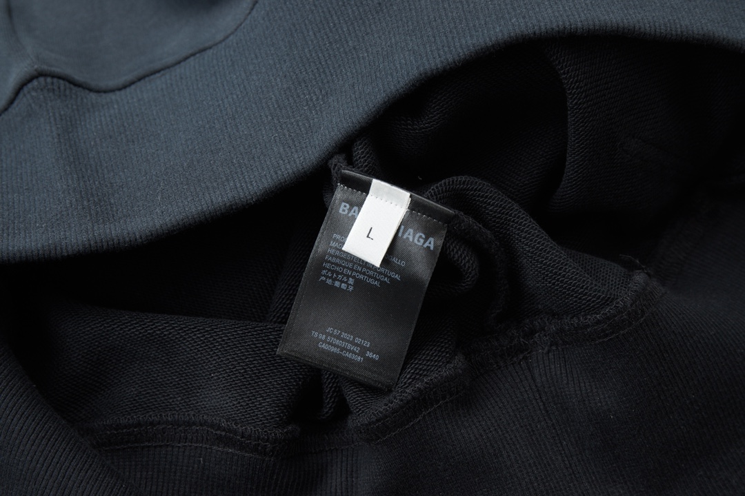 【BALENCIAGA 公式旗艦店】バレンシアガ  パーカー スウェット ご好評に付き再入荷！241120