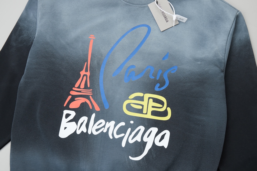【BALENCIAGA 公式旗艦店】バレンシアガ 丸首の衛衣 スウェット ご好評に付き再入荷！241120