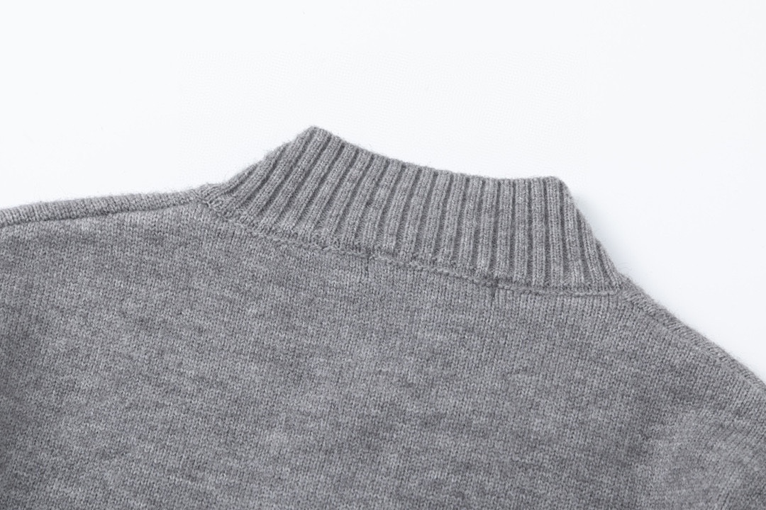 【PRADA  公式旗艦店】プラダ   セーター好評に付き再入荷！241115