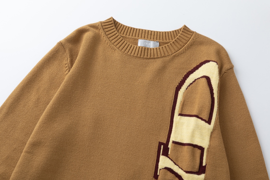 【DIOR  公式旗艦店】ディオール   セーター好評に付き再入荷！241115