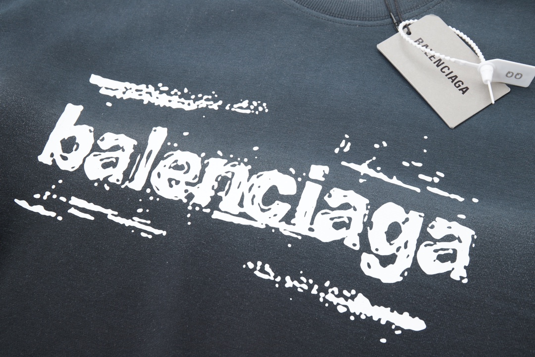 【BALENCIAGA 公式旗艦店】バレンシアガ 丸首の衛衣 スウェット ご好評に付き再入荷！241120