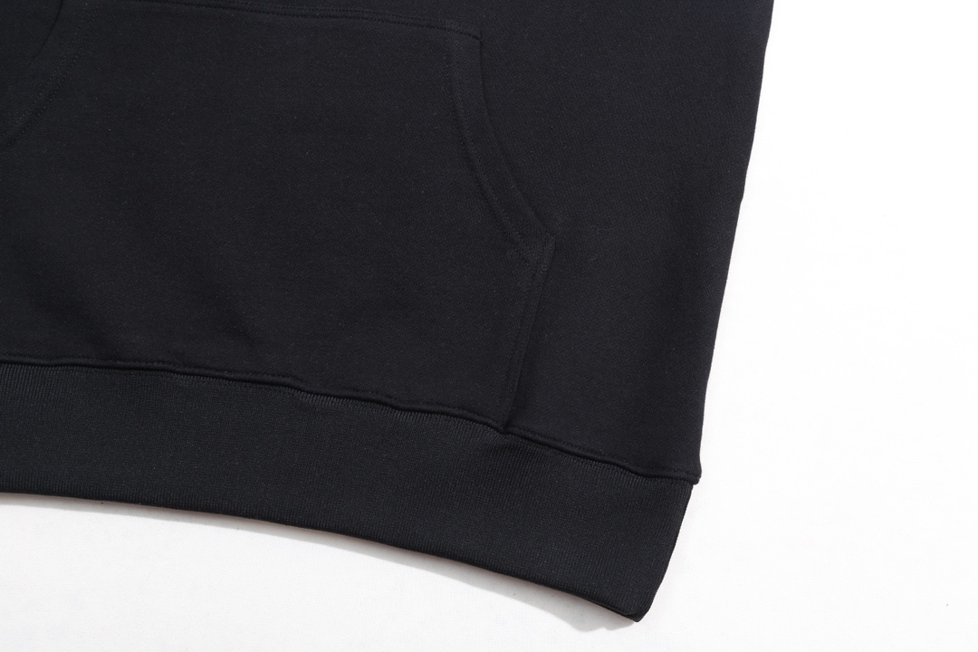 【ARCTERYX 公式旗艦店】アークテリクス  パーカー  スウェット ご好評に付き再入荷！241121