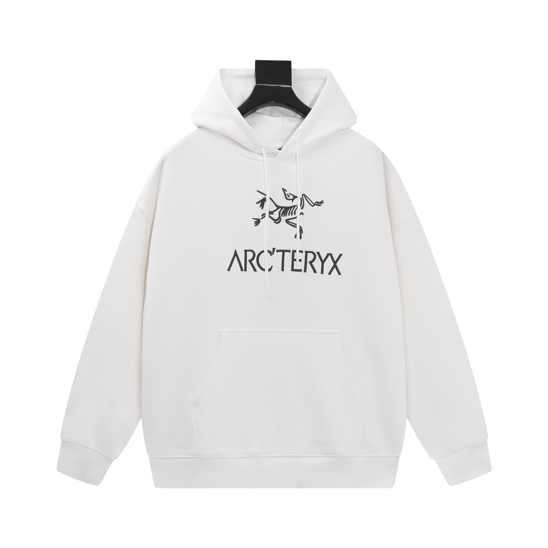 【ARCTERYX 公式旗艦店】アークテリクス  パーカー  スウェット ご好評に付き再入荷！241121