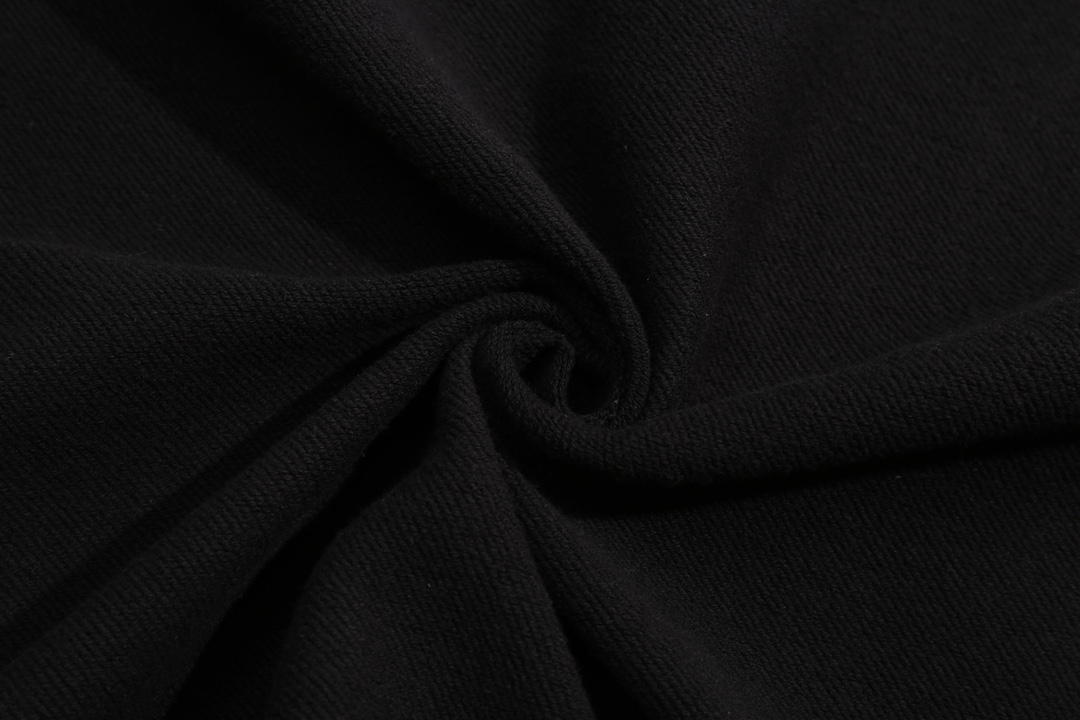 【ARCTERYX 公式旗艦店】アークテリクス  パーカー  スウェット ご好評に付き再入荷！241121