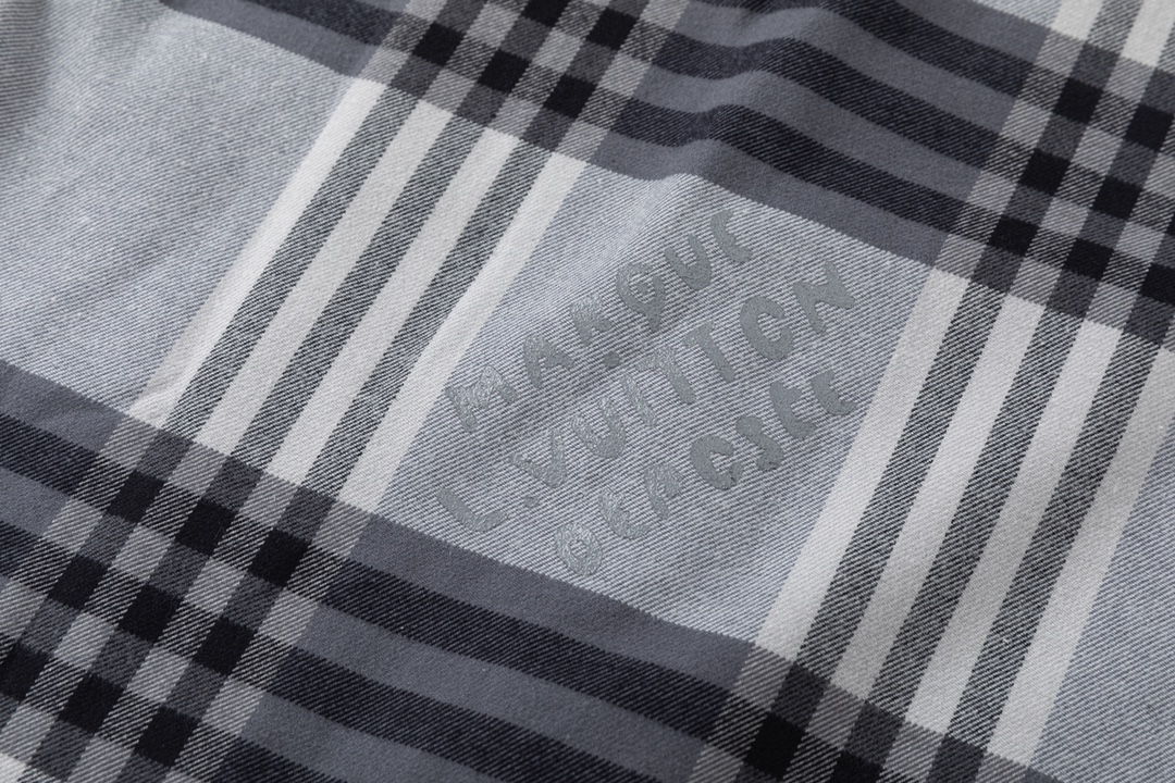 【LOUIS VUITTON 公式旗艦店】ルイヴィトン  シャツ  ご好評に付き再入荷 240715