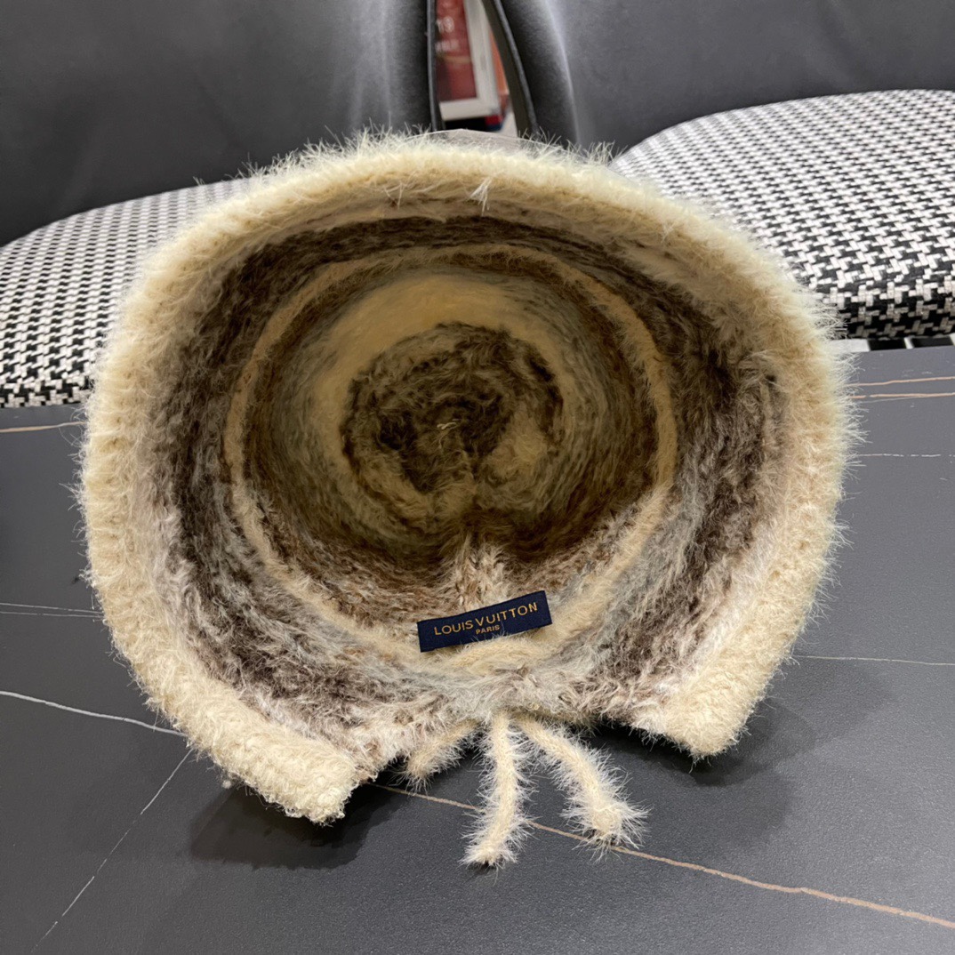LV  LOUIS VUITTON( ルイヴィトン)フィッシャーマンズハット   241126