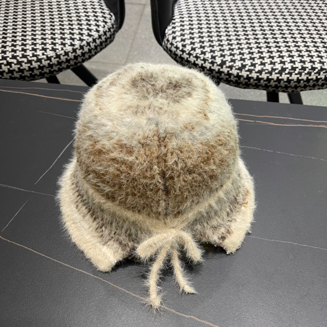 LV  LOUIS VUITTON( ルイヴィトン)フィッシャーマンズハット   241126