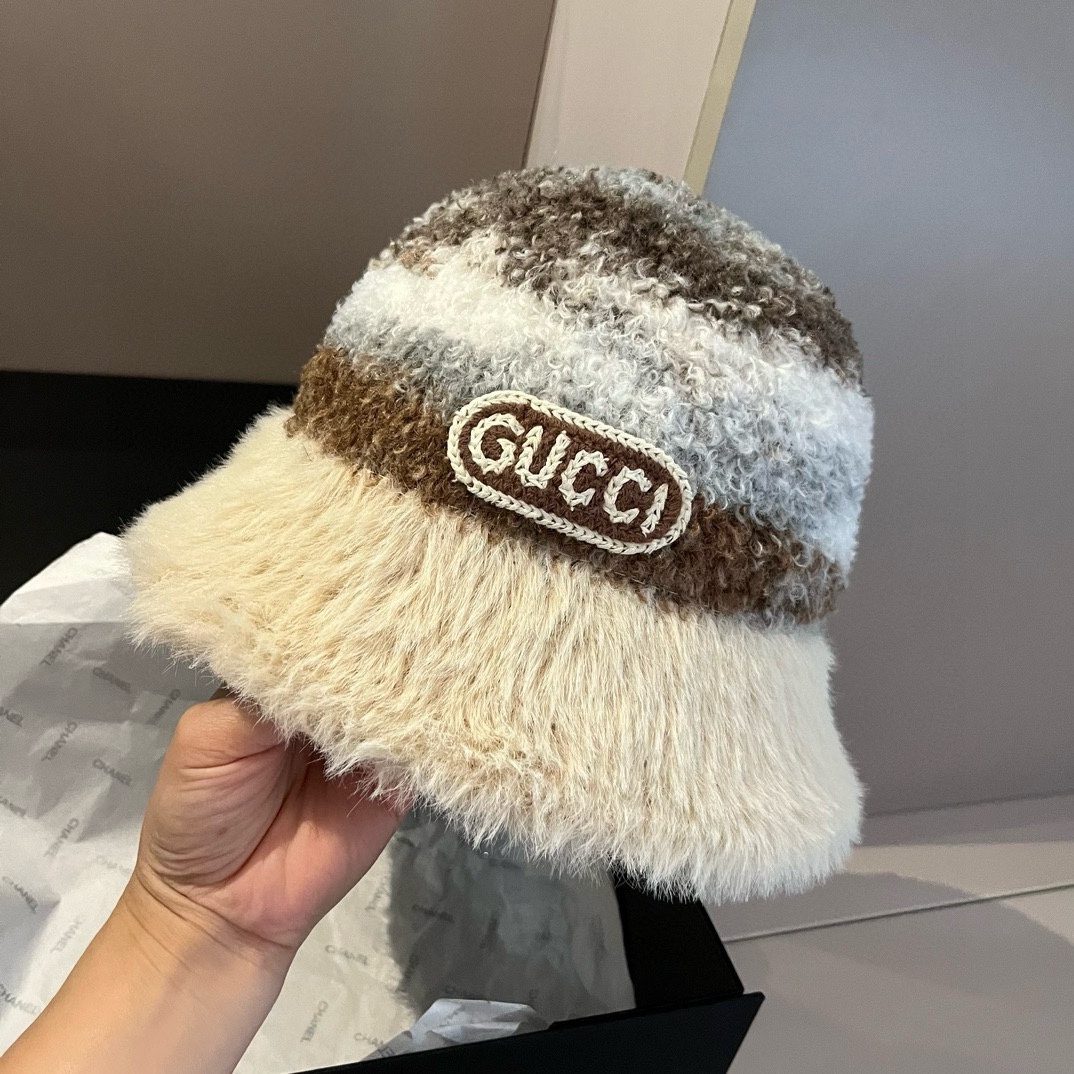 GUCCI(グッチ)フィッシャーマンズハット  241126