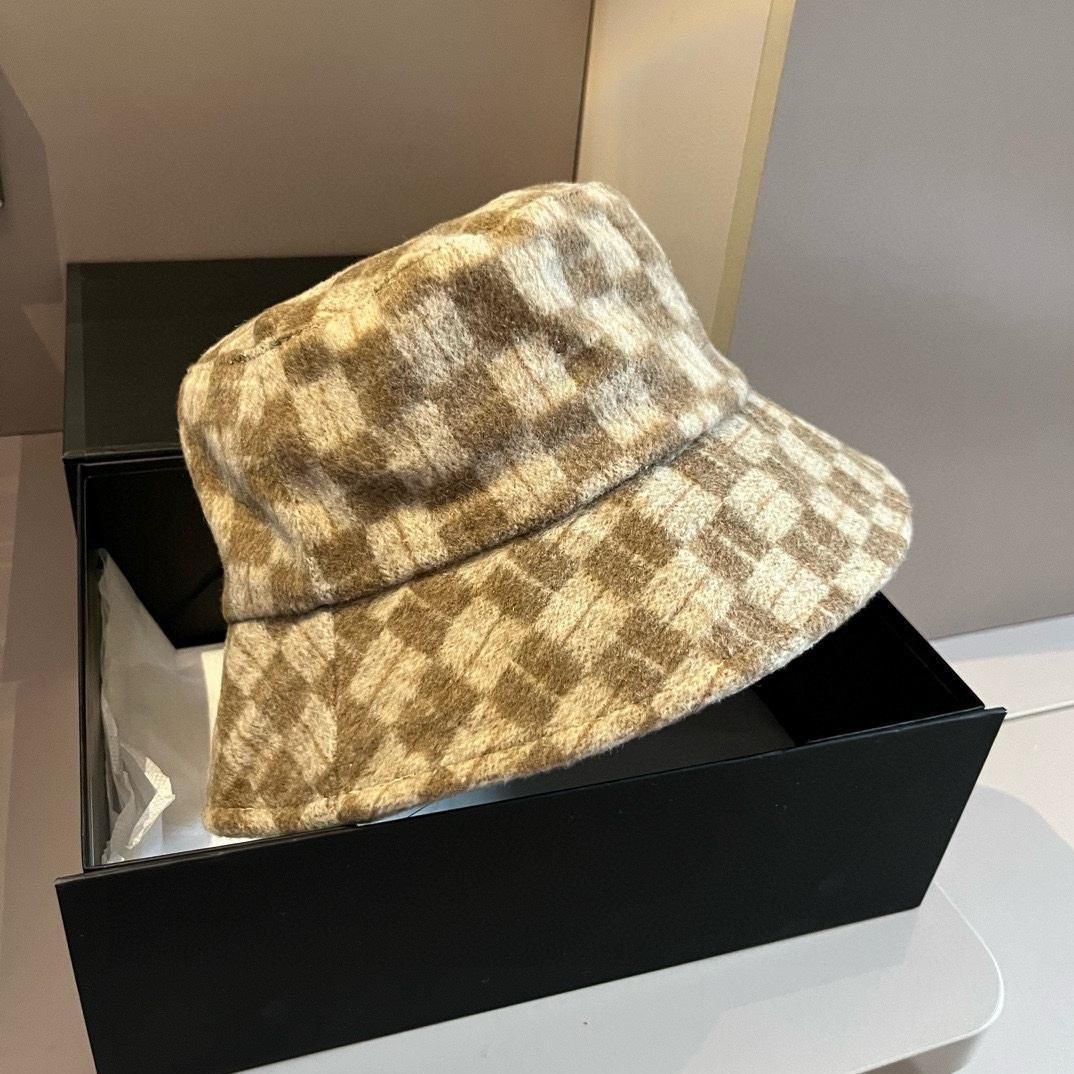 LV  LOUIS VUITTON( ルイヴィトン)フィッシャーマンズハット   241126