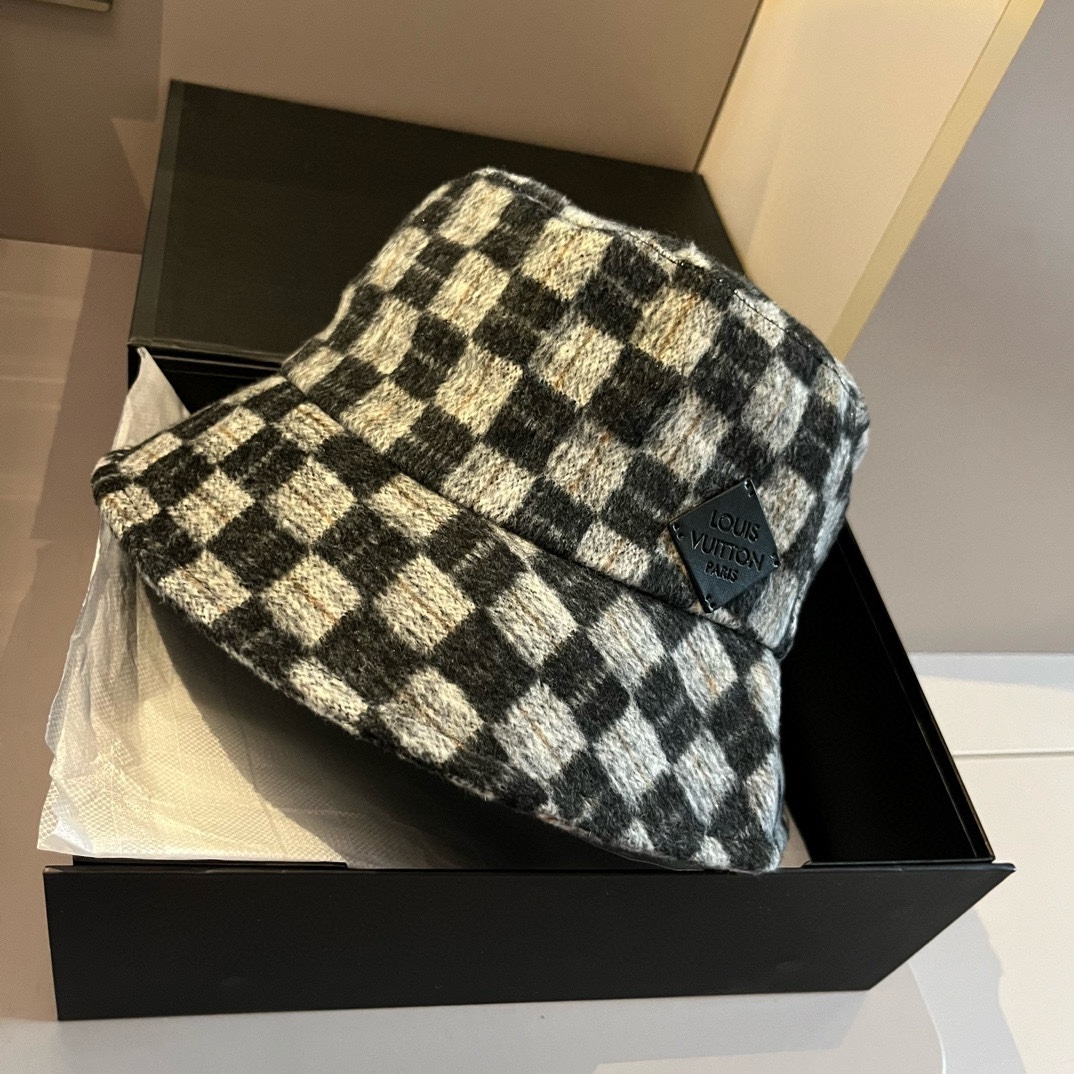 LV  LOUIS VUITTON( ルイヴィトン)フィッシャーマンズハット   241126