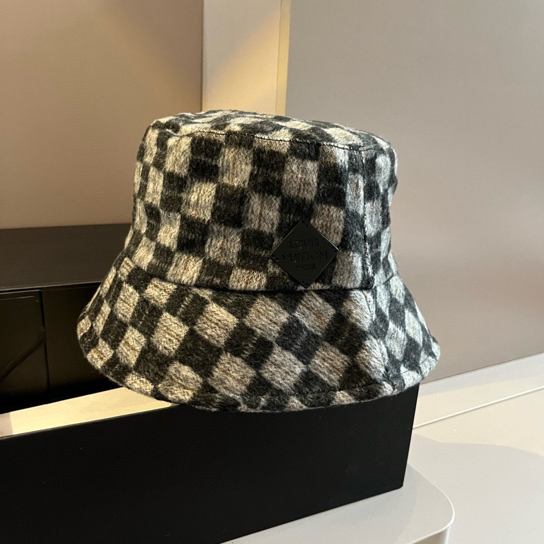 LV  LOUIS VUITTON( ルイヴィトン)フィッシャーマンズハット   241126