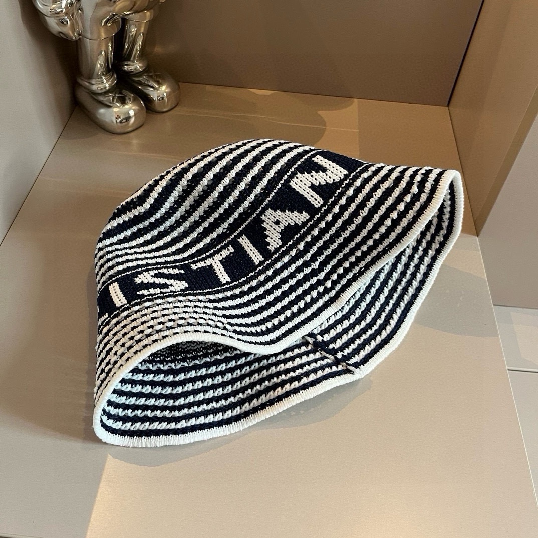 DIOR ( ディオール )フィッシャーマンズハット  241125