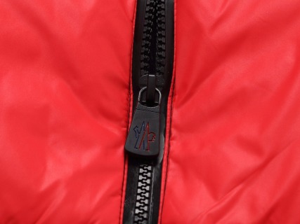 【MONCLER 公式旗艦店】モンクレール  ダウンベスト 好評に付き再入荷！ 271102