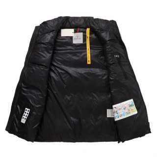【MONCLER 公式旗艦店】モンクレール  ダウンベスト 好評に付き再入荷！ 271102