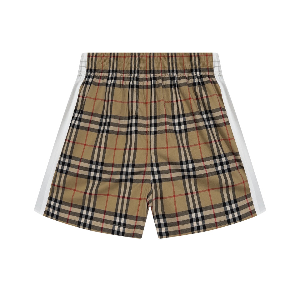 【BURBERRY  公式旗艦店】バーバリー  ショートパンツ  ご好評に付き再入荷！