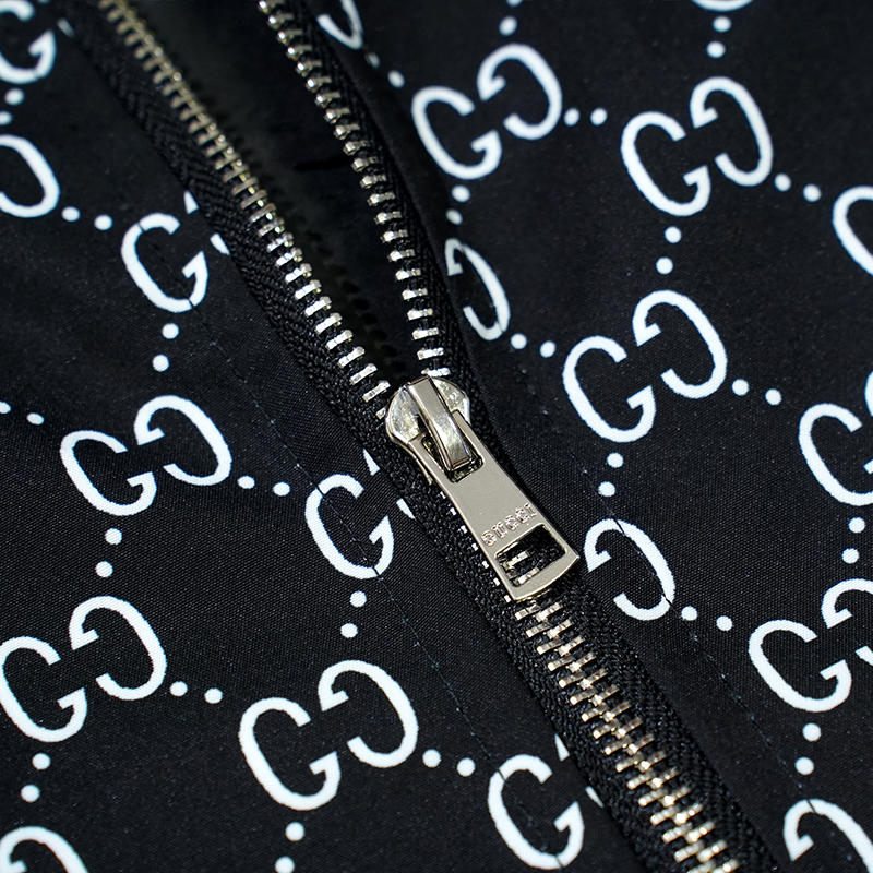 【GUCCI 公式旗艦店】グッチ ジャケット好評に付き再入荷！