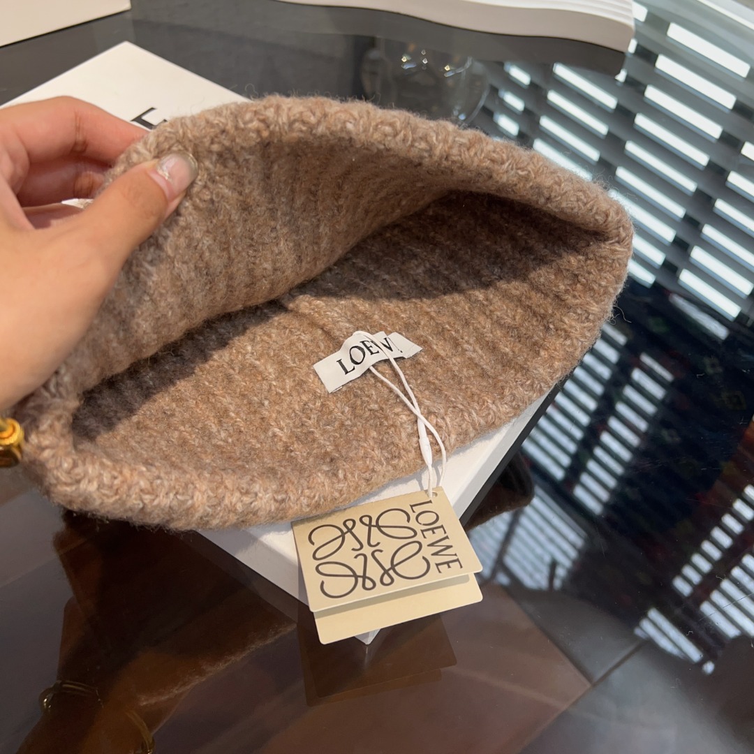 LOEWE( ロエベ )ニット帽