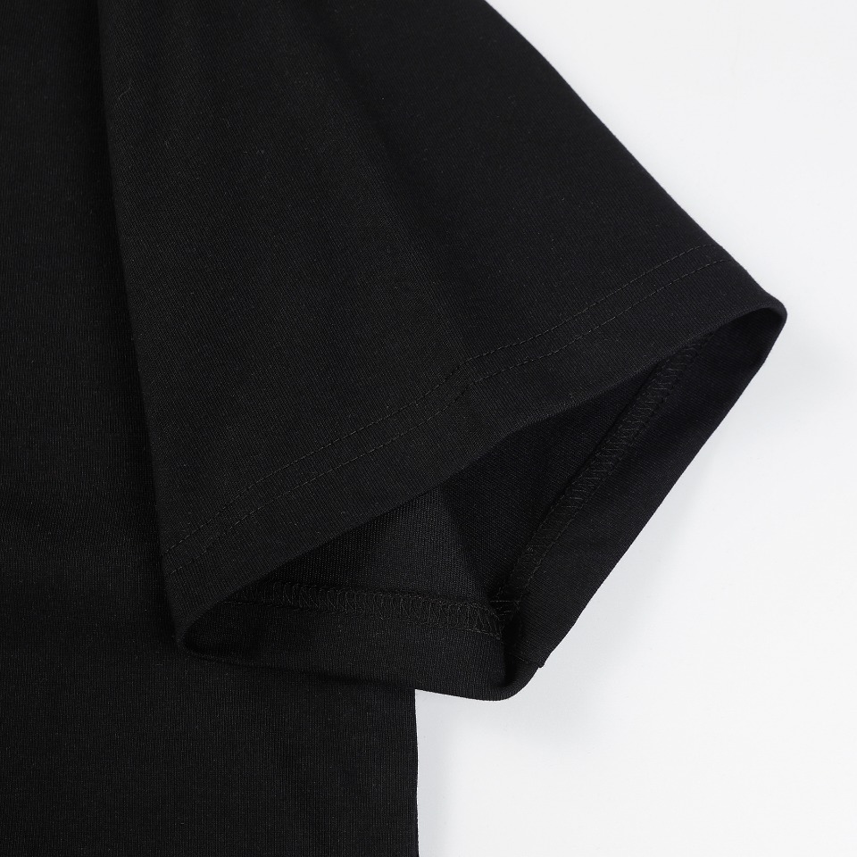 【FENDI公式旗艦店】フェンディ  Tシャツ ご好評に付き再入荷！