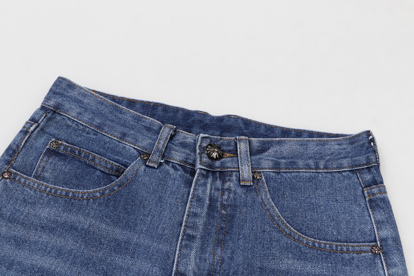 【CHROME HEARTS 公式旗艦店】クロムハーツ ジーパン  ご好評に付き再入荷！