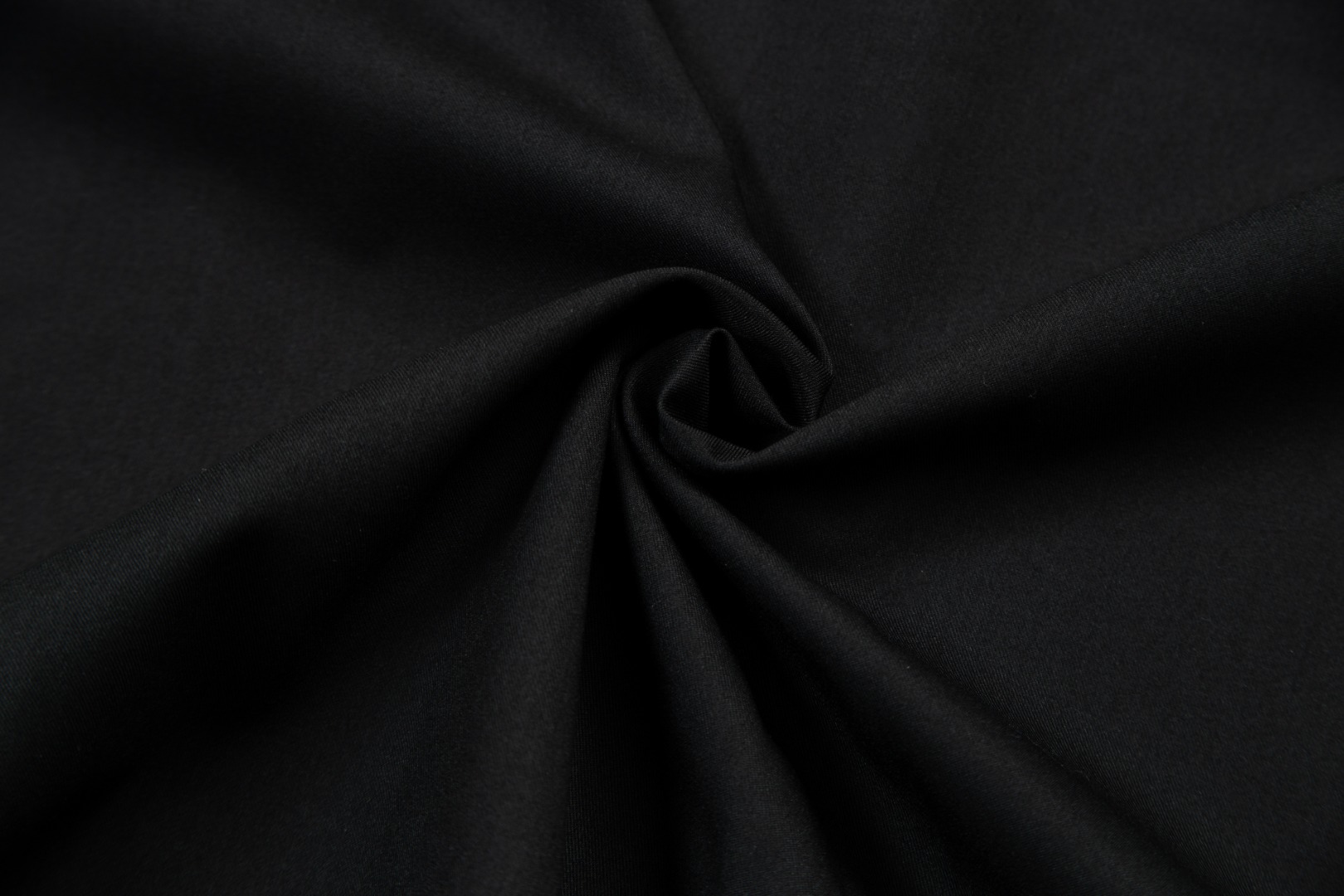 【PRADA 公式旗艦店】プラダ  シャツ  ご好評に付き再入荷 240803