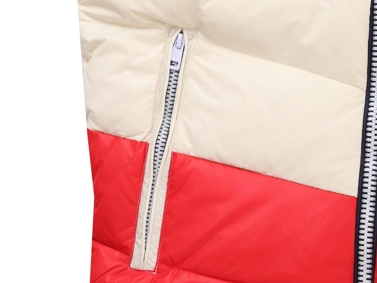 【MONCLER 公式旗艦店】モンクレール  ダウンベスト 好評に付き再入荷！ 271102