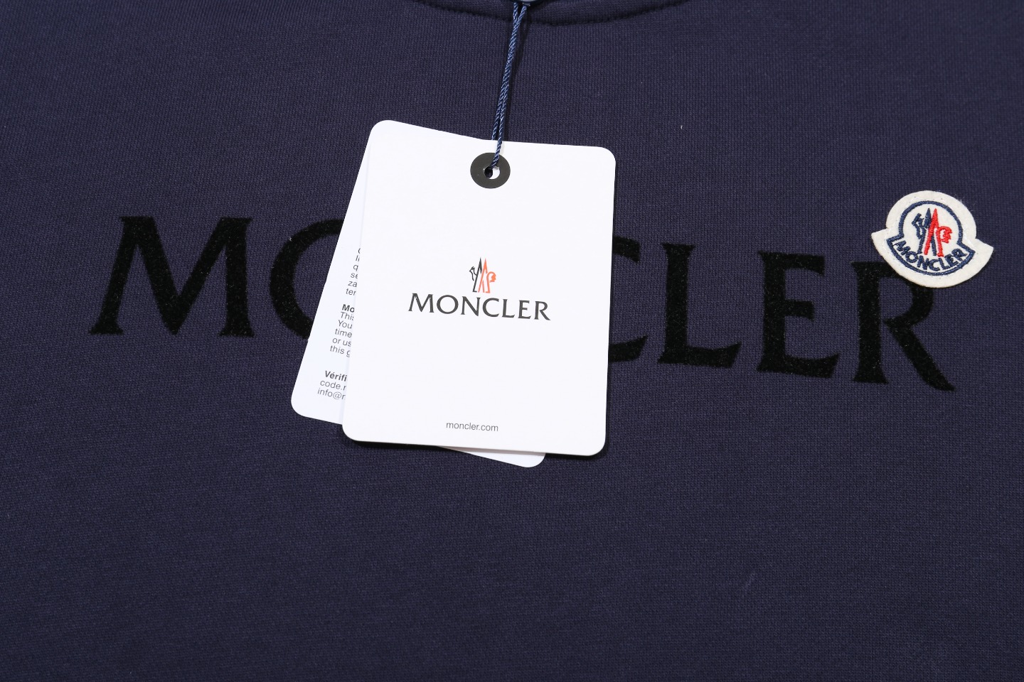 【MONCLER 公式旗艦店】モンクレール  丸首の衛衣 スウェットご好評に付き再入荷 240902