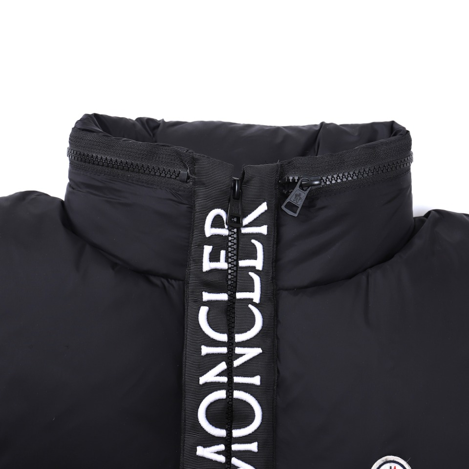 【MONCLER 公式旗艦店】モンクレール  ダウンベスト 好評に付き再入荷！ 241102