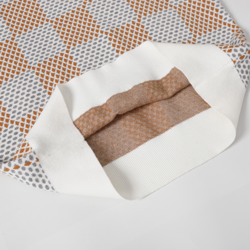 LV【LOUIS VUITTON 公式旗艦店】ルイヴィトン  セーター好評に付き再入荷！241104