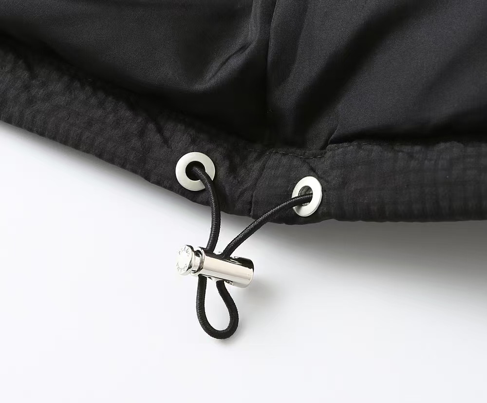 【PRADA  公式旗艦店】プラダ  ダウンジャケット 好評に付き再入荷！ 271102