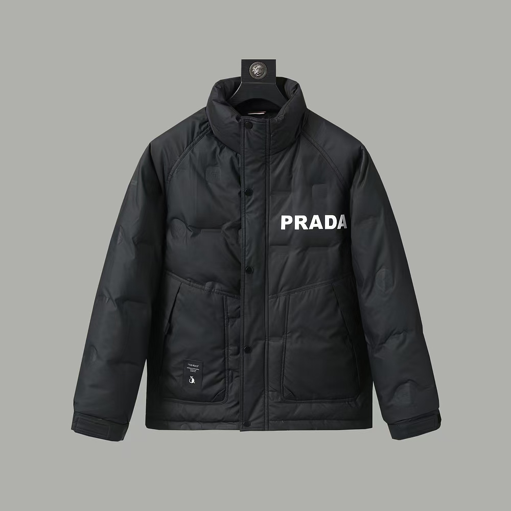 【PRADA  公式旗艦店】プラダ  ダウンジャケット 好評に付き再入荷！ 271102